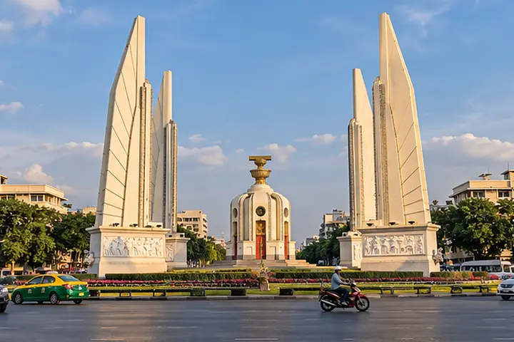 Democracy Monument · Detailansicht